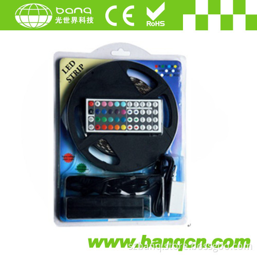 RoHS Approved SMD 5050 LED Strip Set for Super Market with CE Approved Power Supply (BQ-SC-Y30RGB-12)